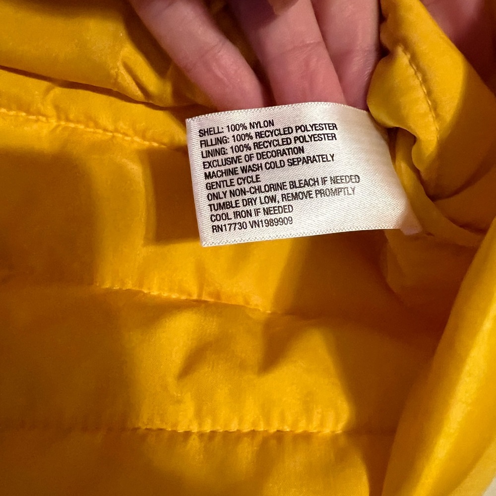 Gold/Yellow Women’s Vest - Picture 7 of 8